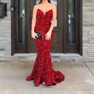 Portia and Scarlett Red Strapless Dress